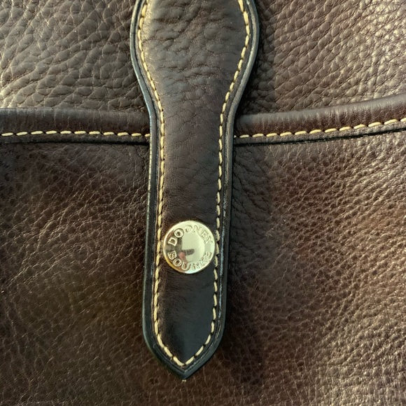 Dooney and Bourke genuine leather - Picture 6 of 11